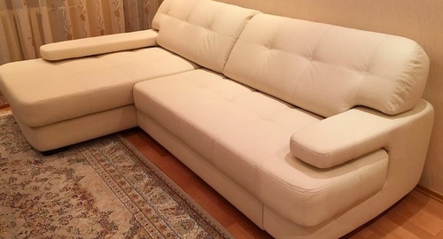 Обивка углового дивана.  Богородск